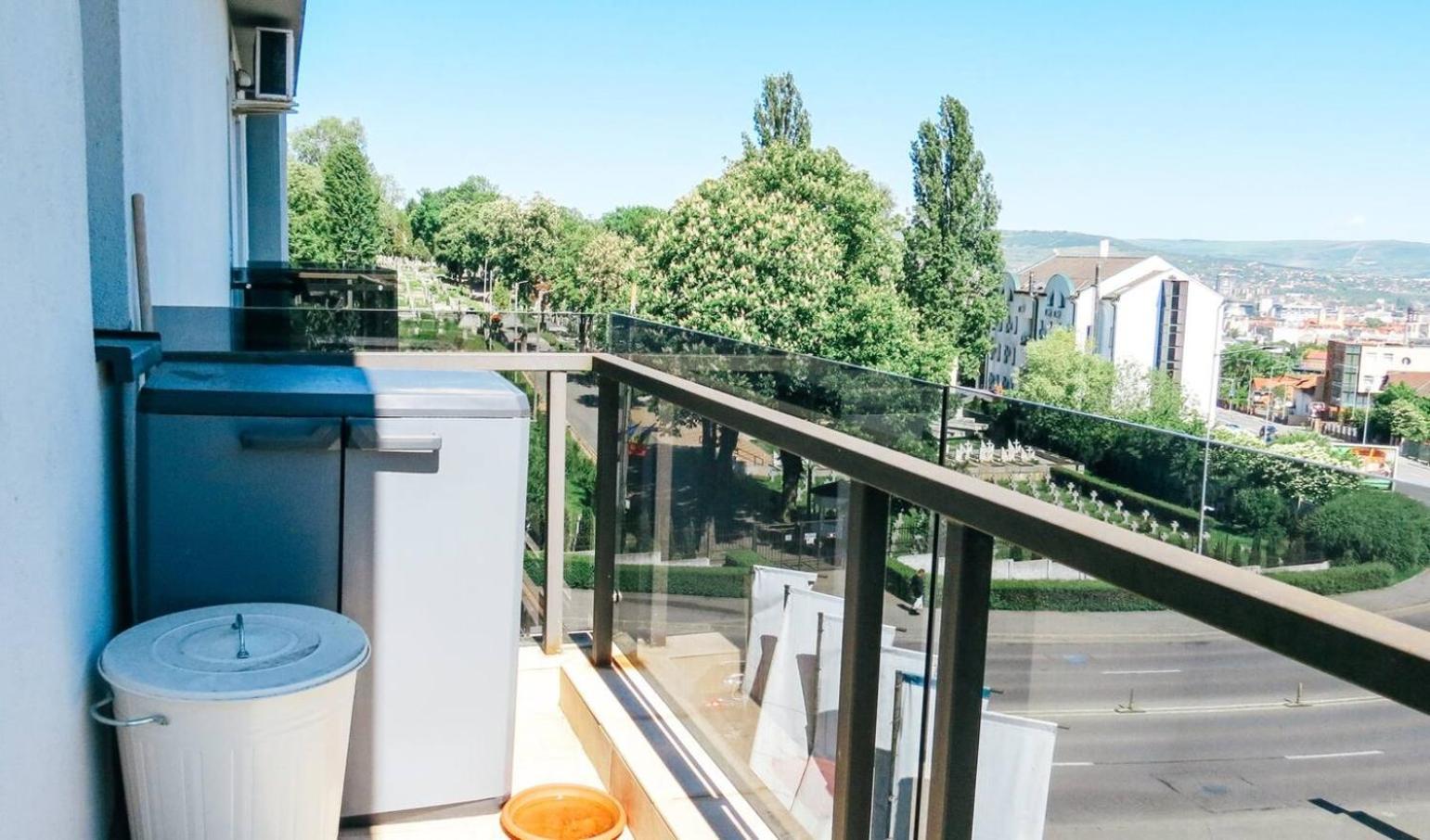 Appartement Eden Escape à Cluj-Napoca Extérieur photo
