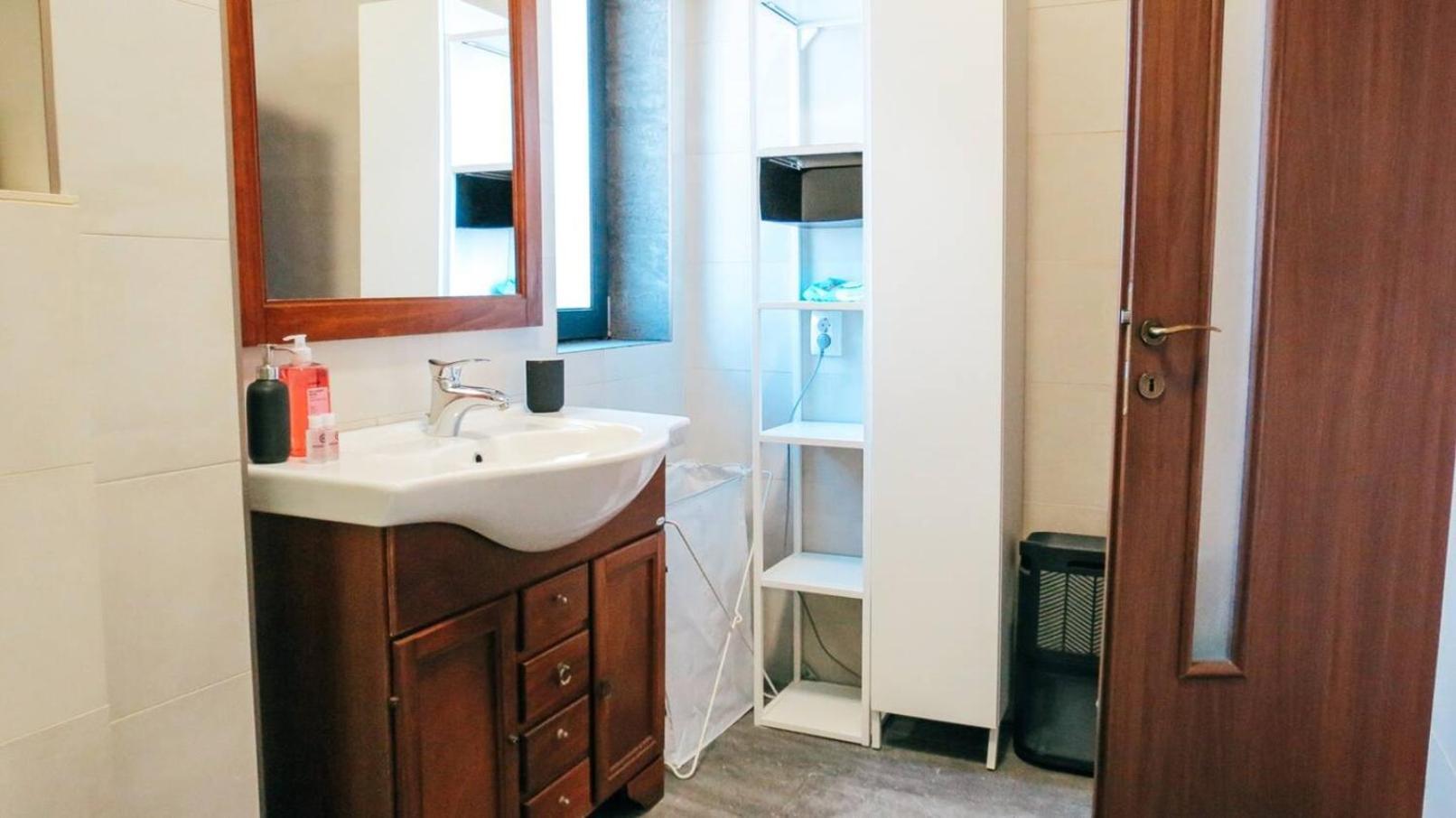 Appartement Eden Escape à Cluj-Napoca Extérieur photo